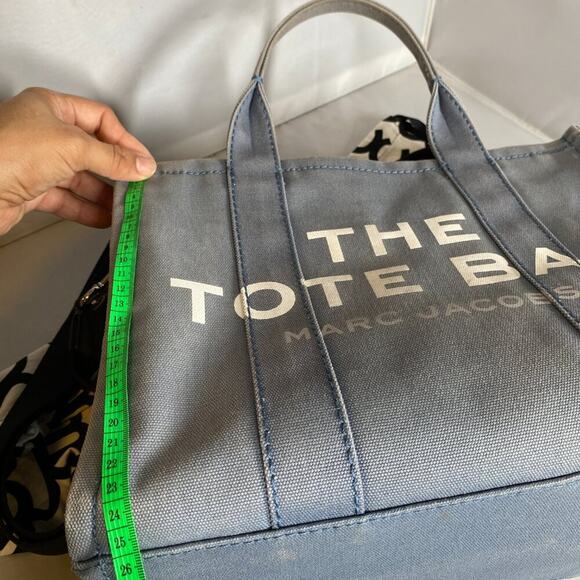 Marc Jacobs The Tote bag Blue shadow Medium - Picture 13 of 15
